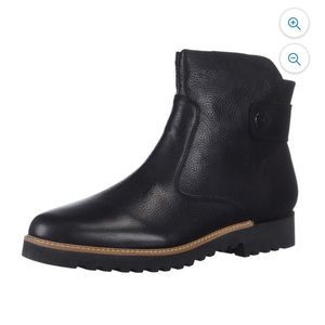 Franco Sarto Black Leather Chevelle Chelsea Boots | Size 9